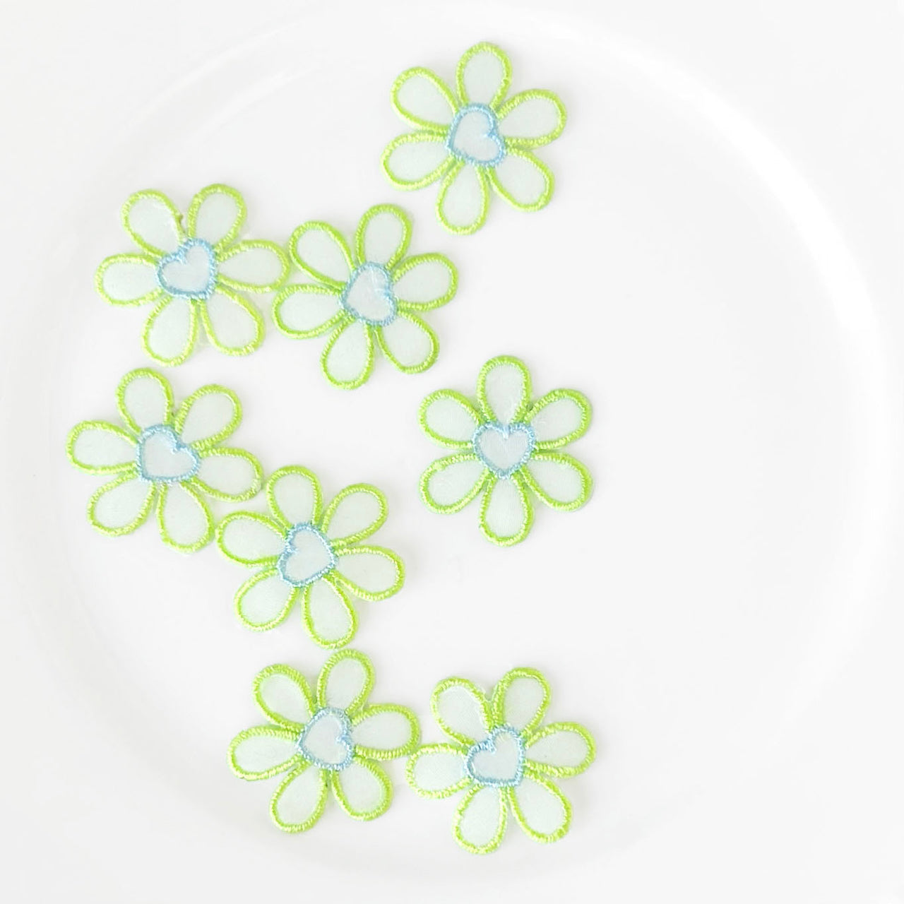 Sheer_Heart_Flower_Applique