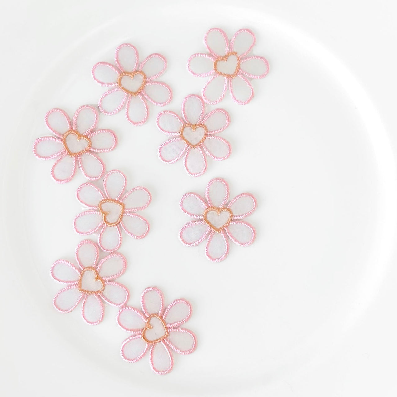 Sheer_Heart_Flower_Applique