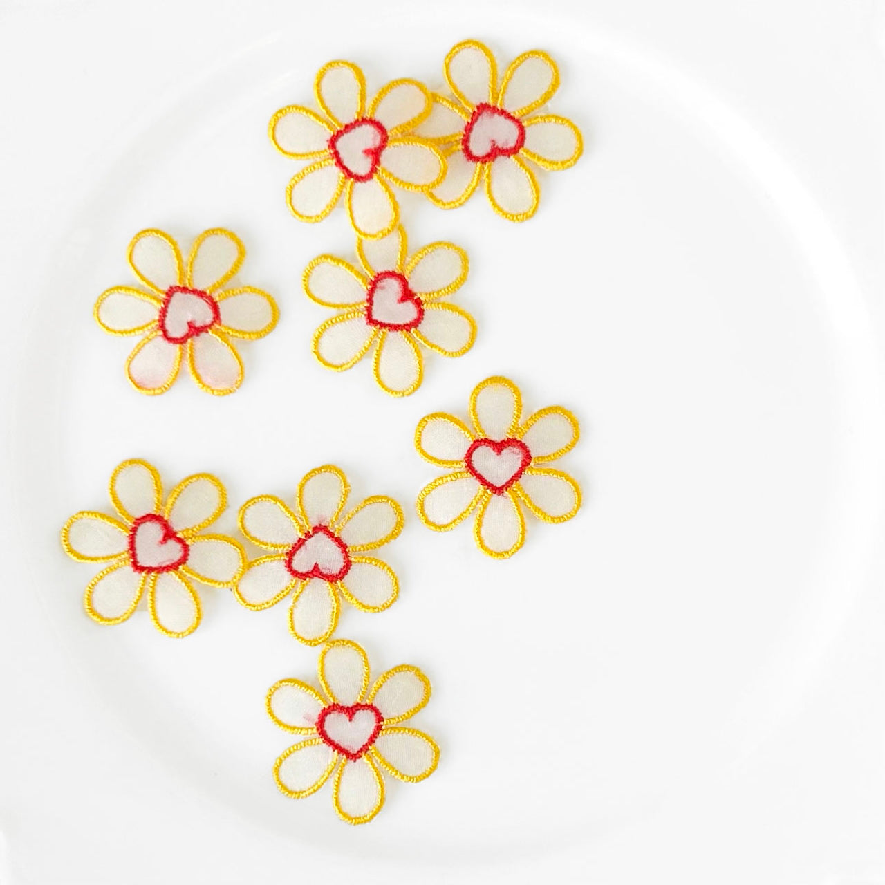 Sheer_Heart_Flower_Applique