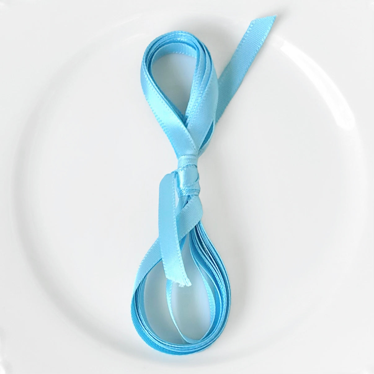 Single_Sided_Satin_Ribbon_Bundle