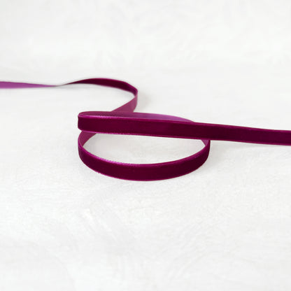Skinny_Velvet_Ribbon