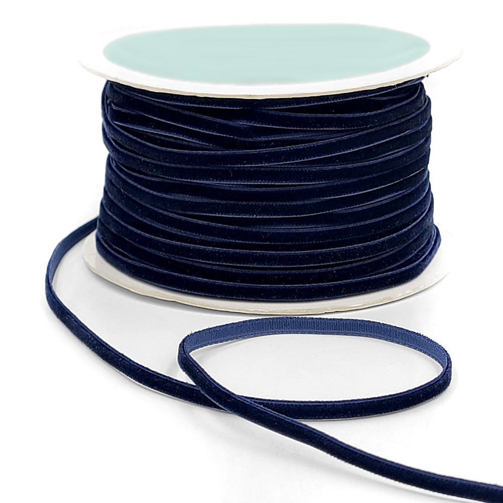 Skinny_Velvet_Ribbon
