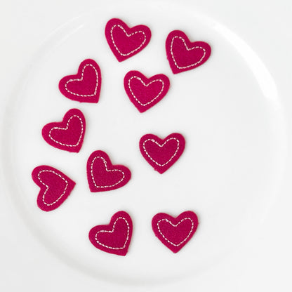 Small_Felt_Heart_Applique