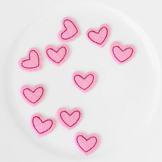 Small_Felt_Heart_Applique