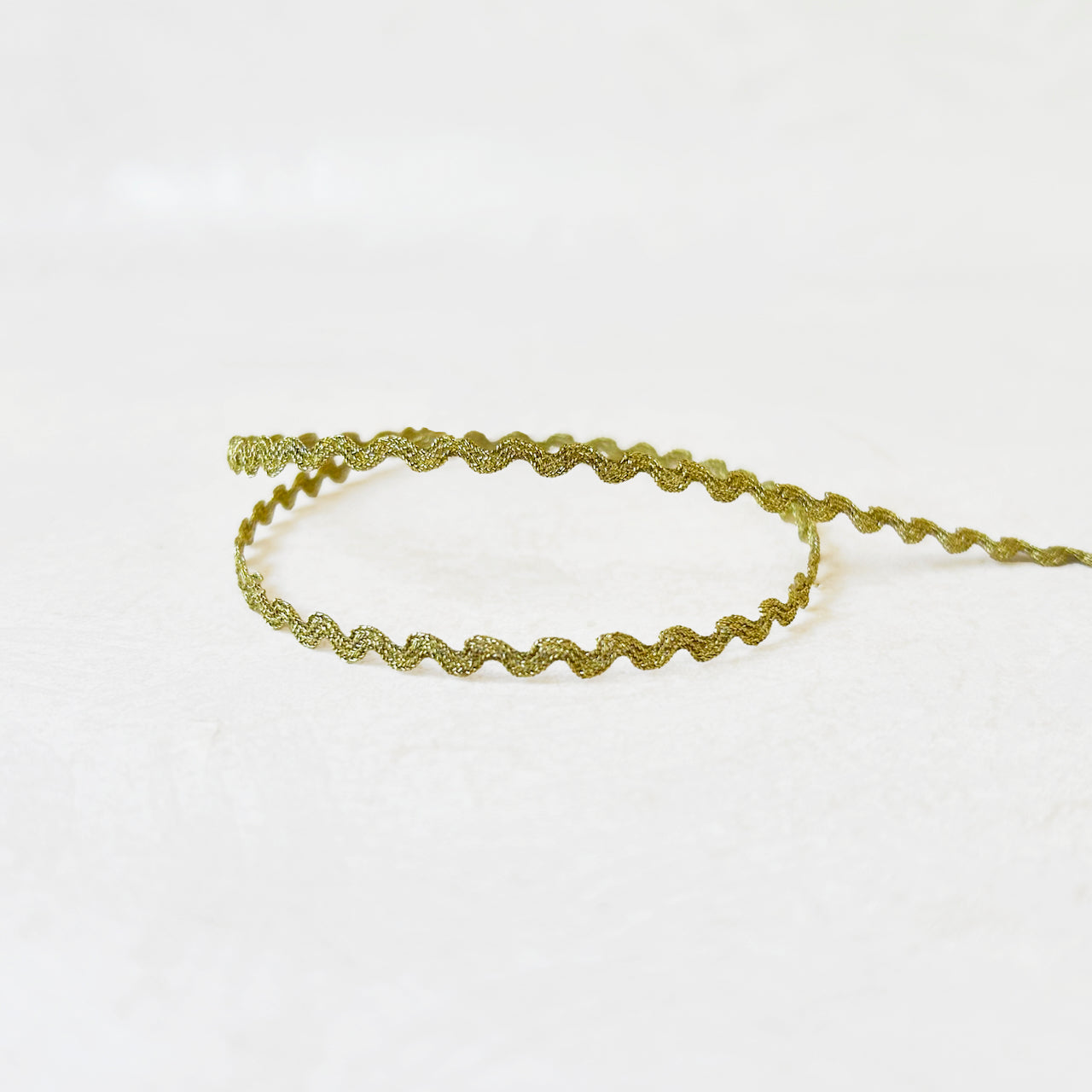 Sparkly_Metallic_Gold_Rick_Rack