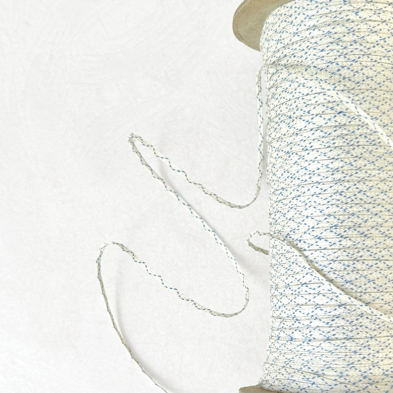 Stitched_Flat_Braid