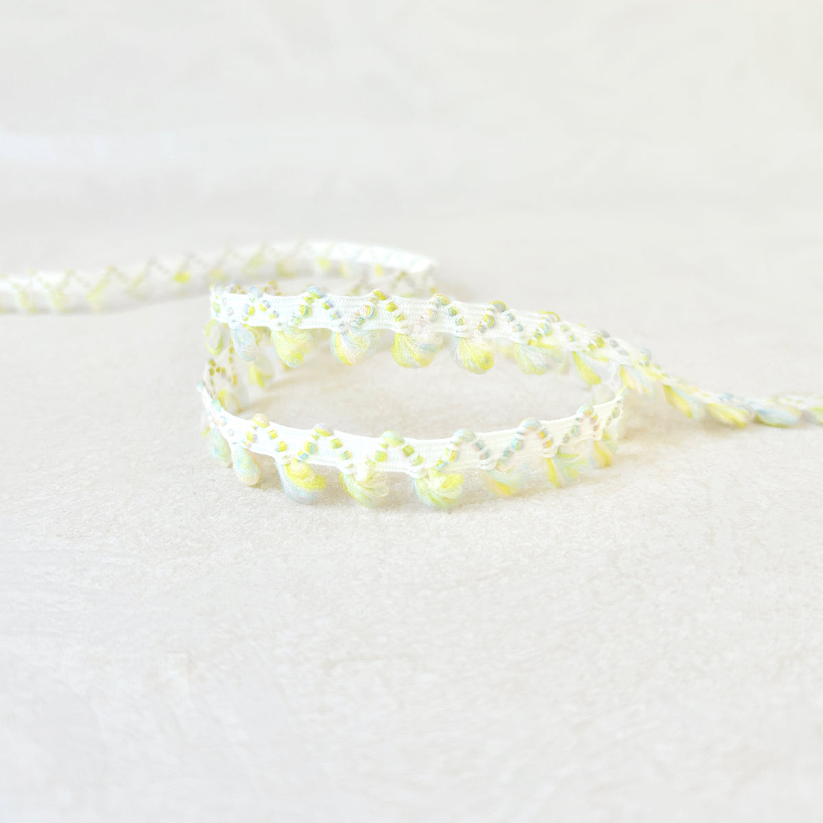 Fluffy Ball Edge Braid - Stretchy