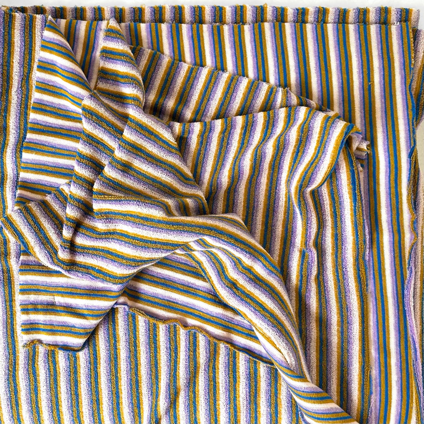 Striped_Knit_Vintage_Fabric