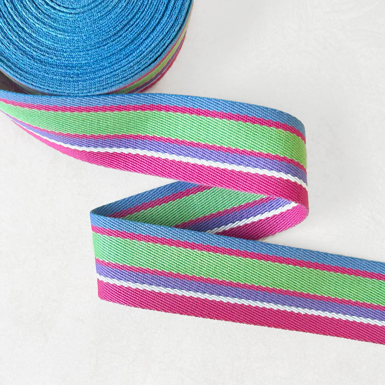 Striped_Webbing