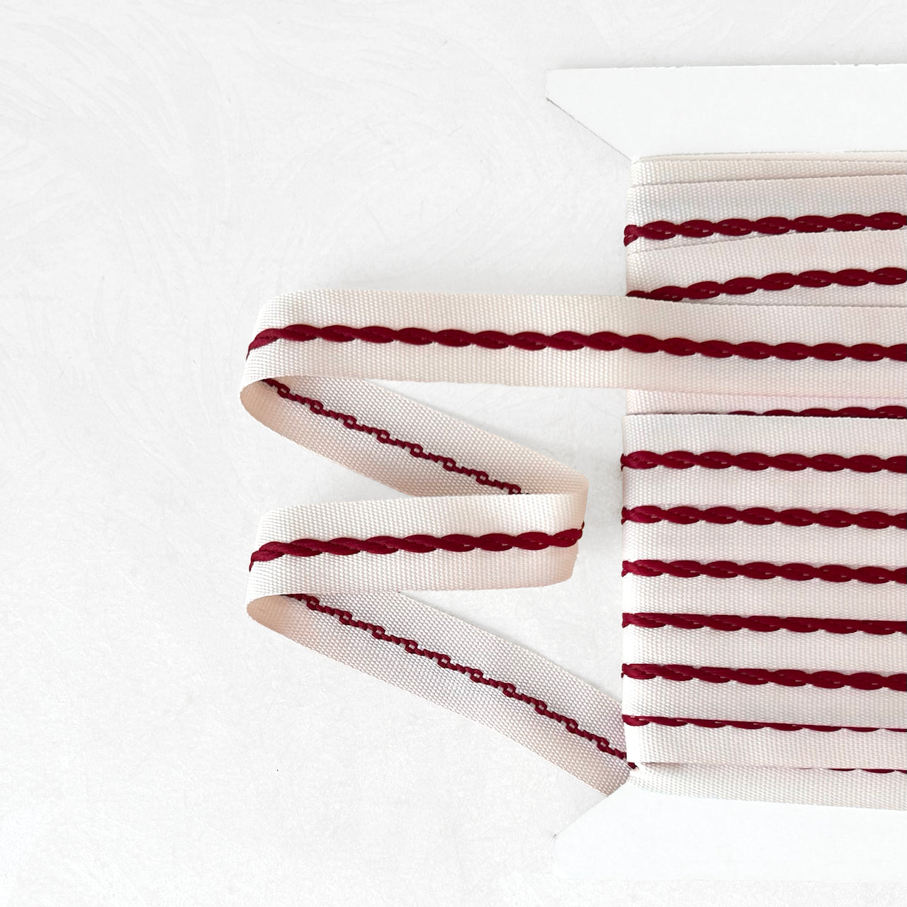 Twisted_Center_Flat_Braid