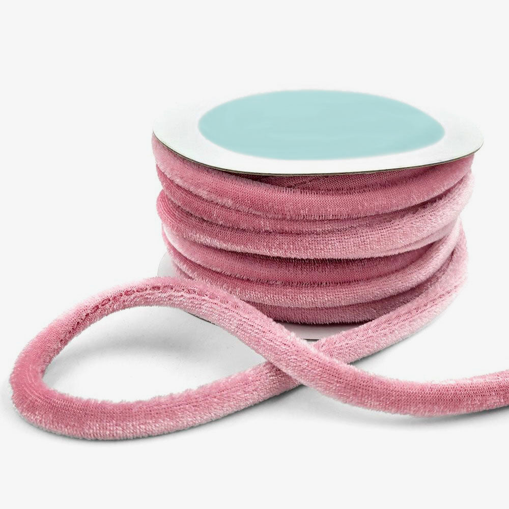 Skinny Velvet Ribbon – Rose Mille