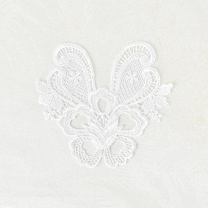 Venice_Center_Floral_Motif