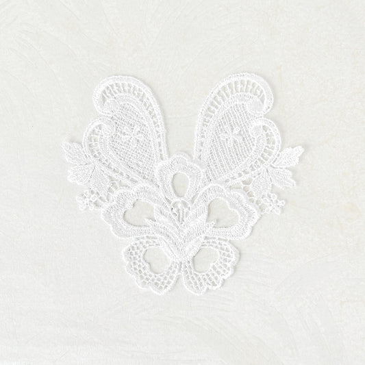 Venice_Center_Floral_Motif