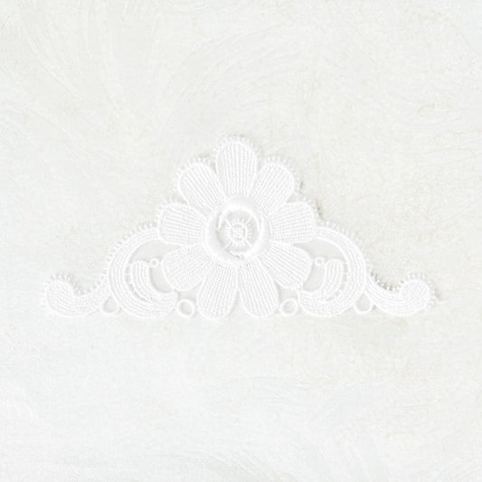 Venice_Lace_Daisy_Applique