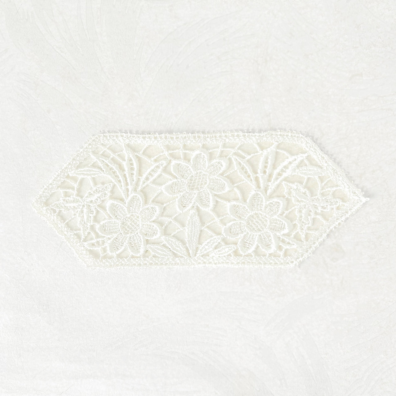 Venice_Lace_Floral_Motif