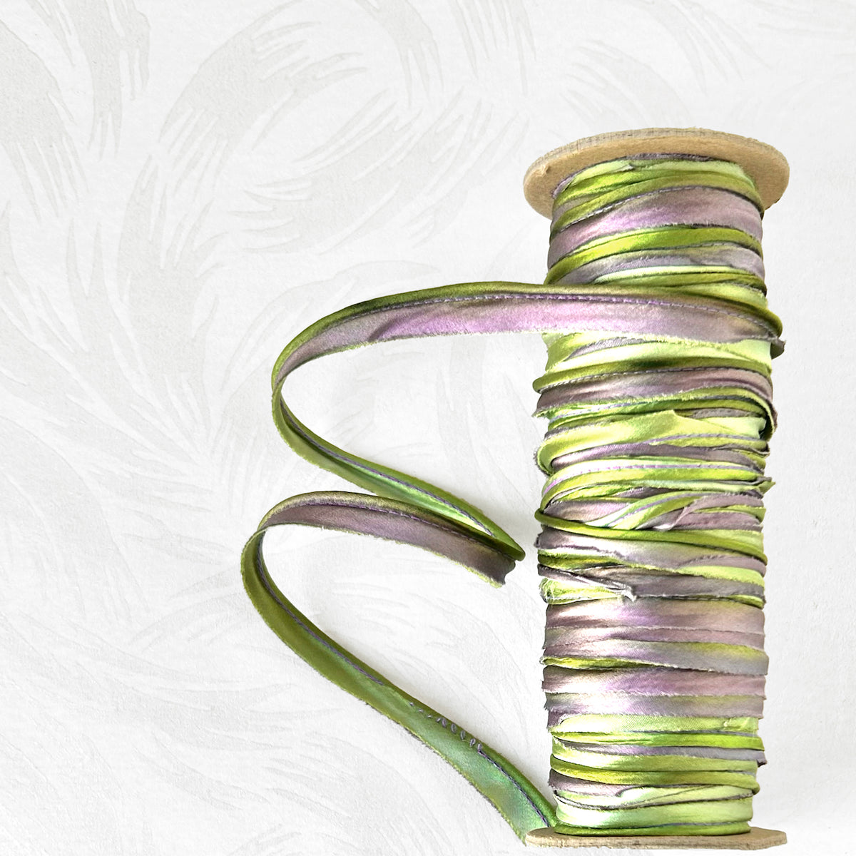 Verigated_Silk_Piping