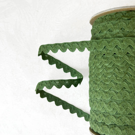 Vintage_Cotton_Scalloped_Trim