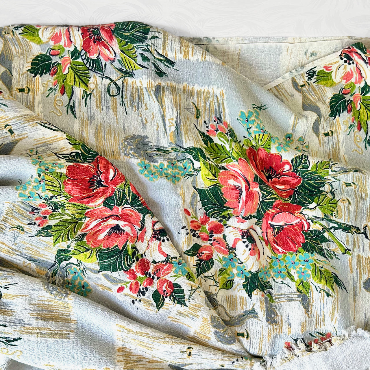 Vintage_Floral_Fabric