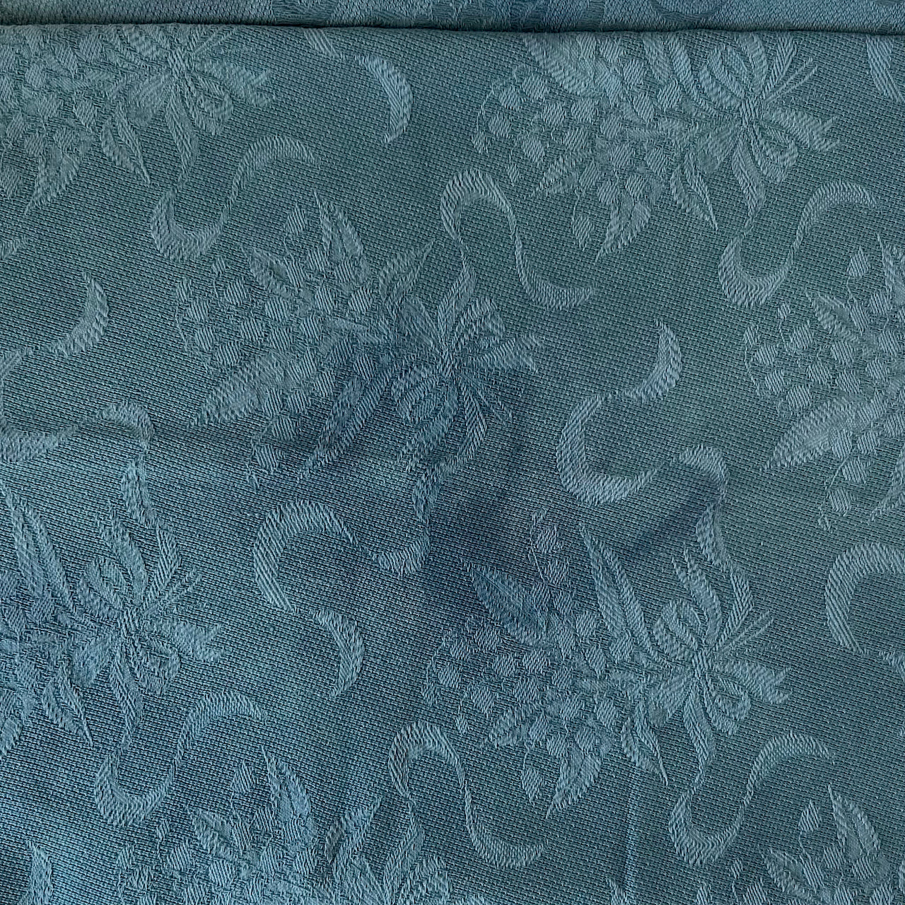 Vintage_Floral_Fabric