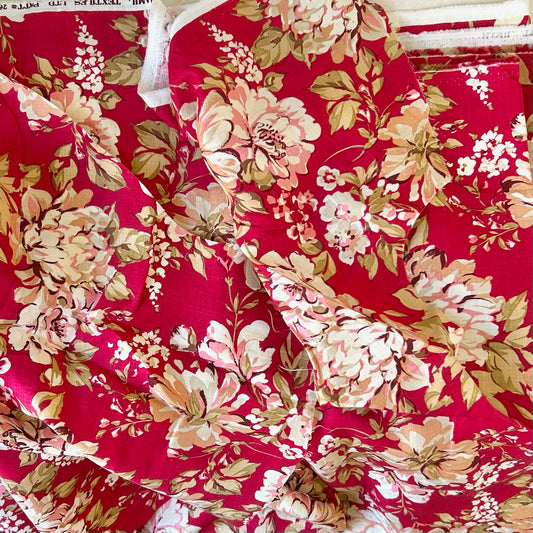 Vintage_Floral_Fabric