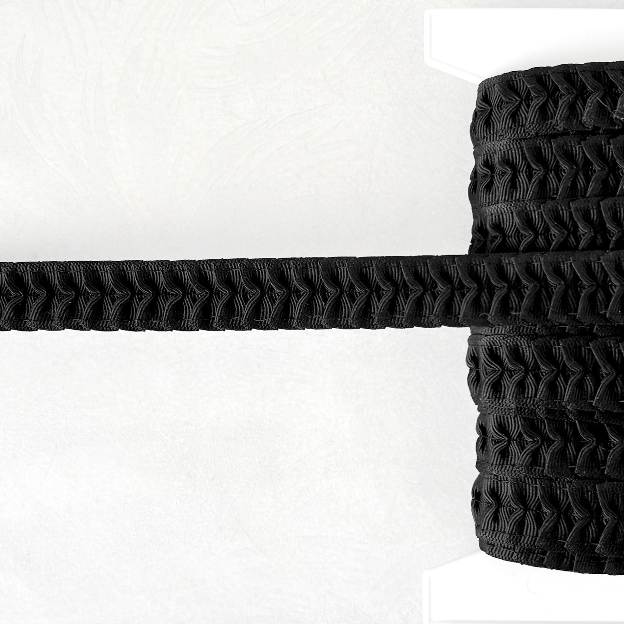 Vintage_Pleated_Grosgrain_Trim