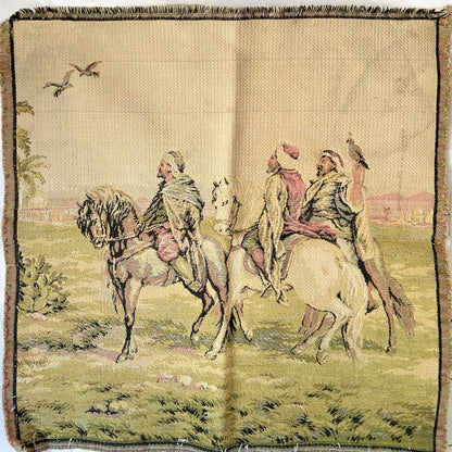 Vintage_Tapestry_Square