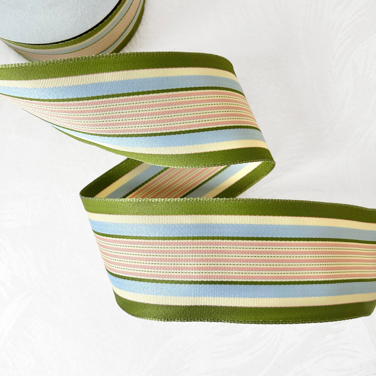 Waverly_Stripe_Wire_Edge_Ribbon