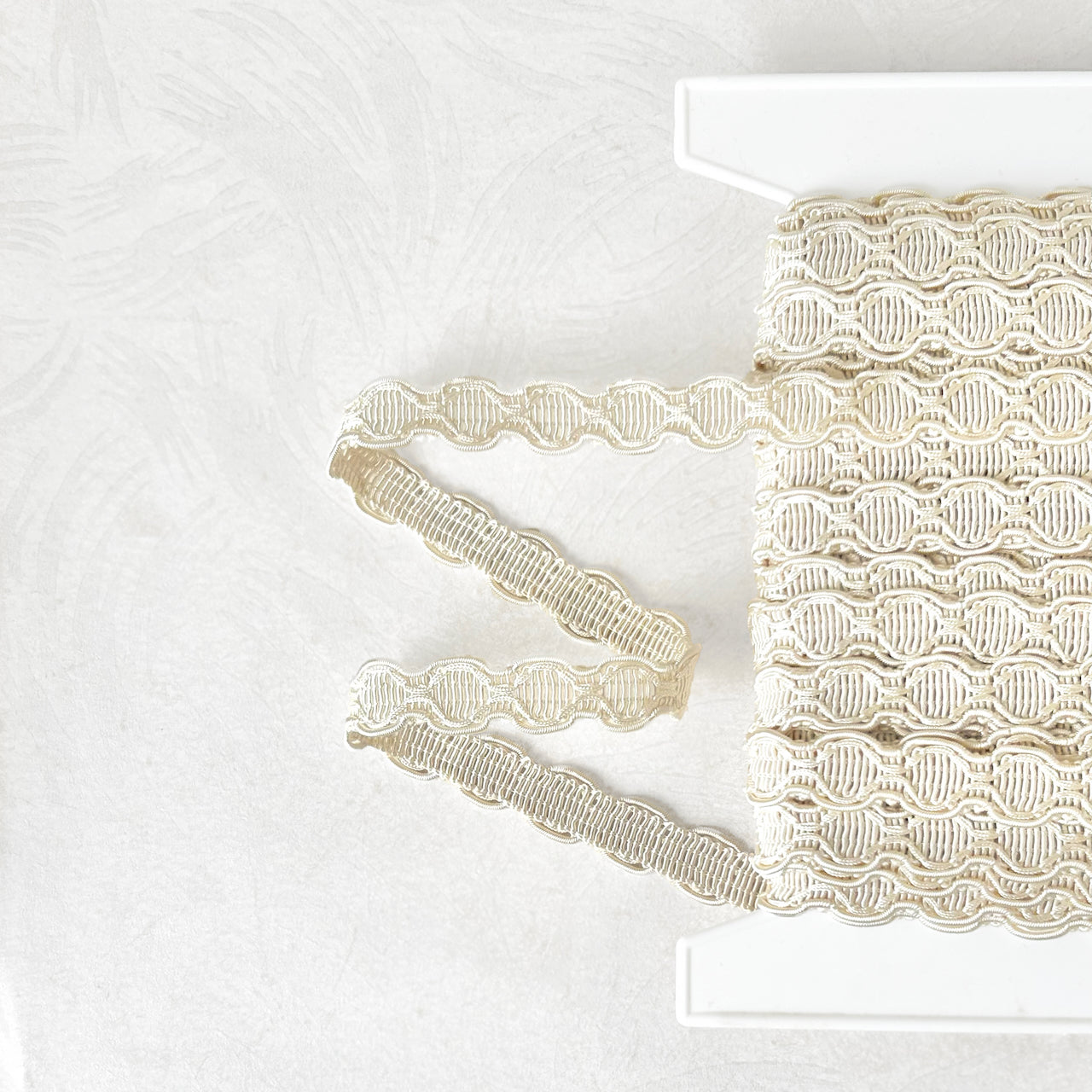 Wavy_Rayon_Gimp_Braid