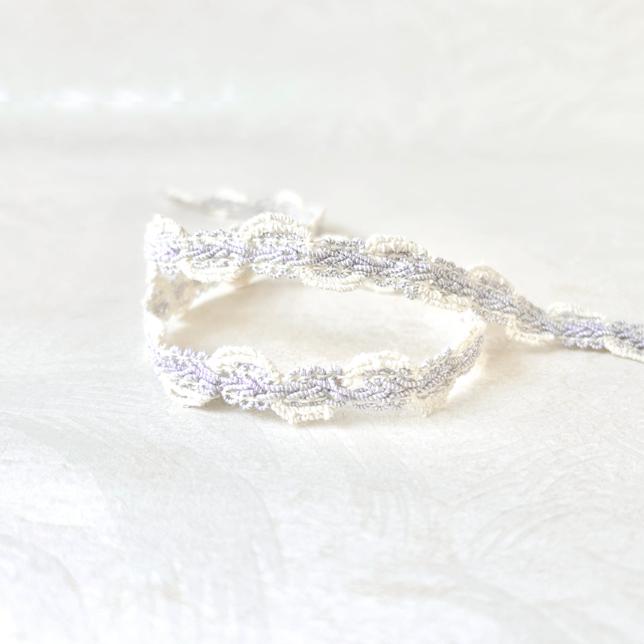 Wavy_Scalloped_Loop_Braid