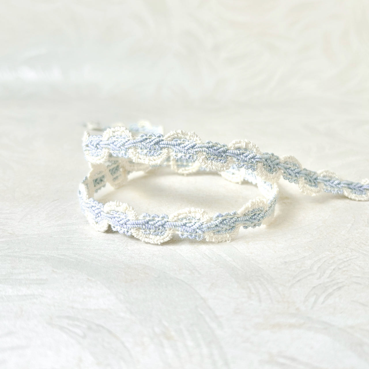 Wavy_Scalloped_Loop_Braid