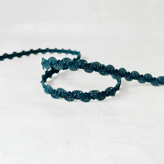 Wavy Line Gimp Braid - Multiple Colorways