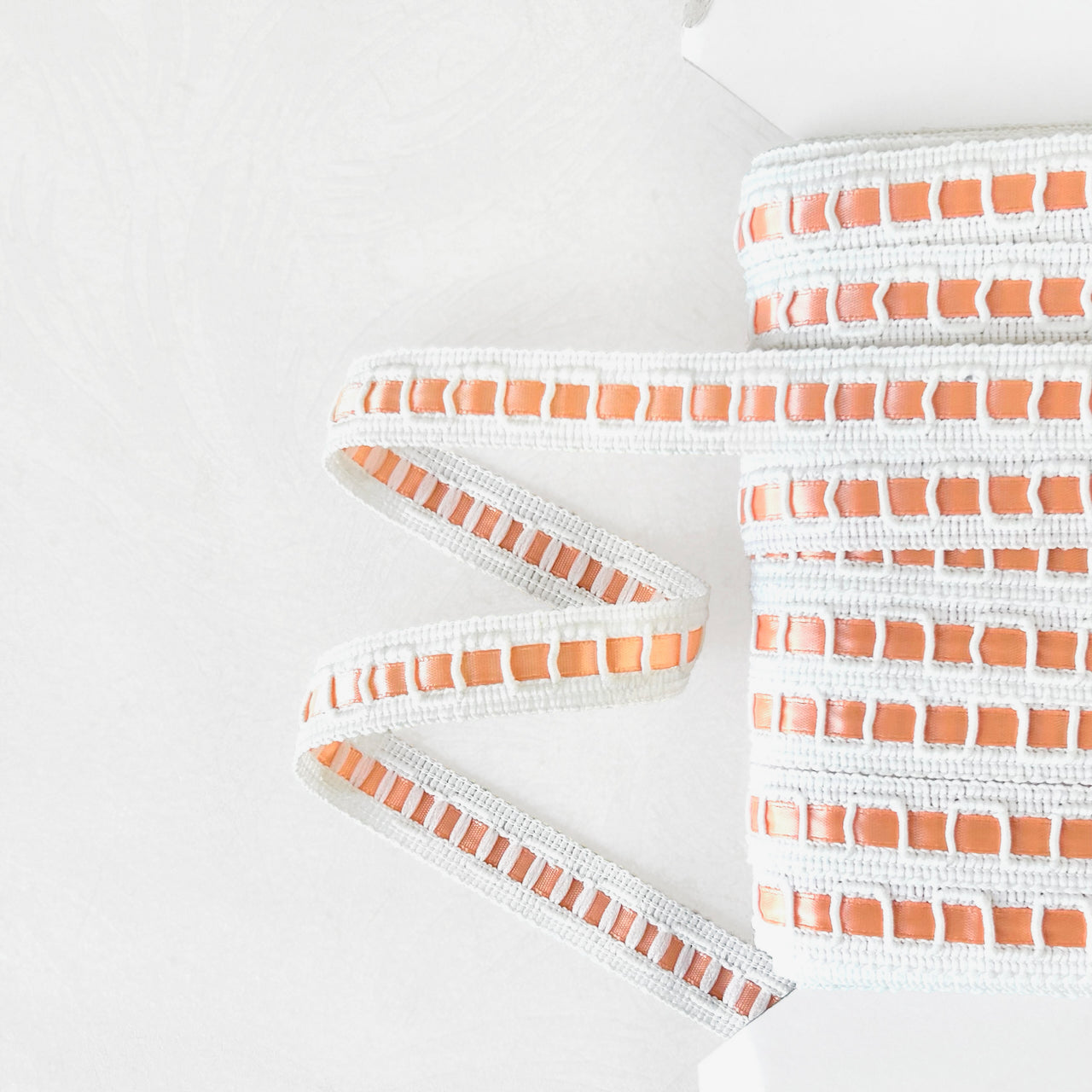 White_Braid_Peach_Insert