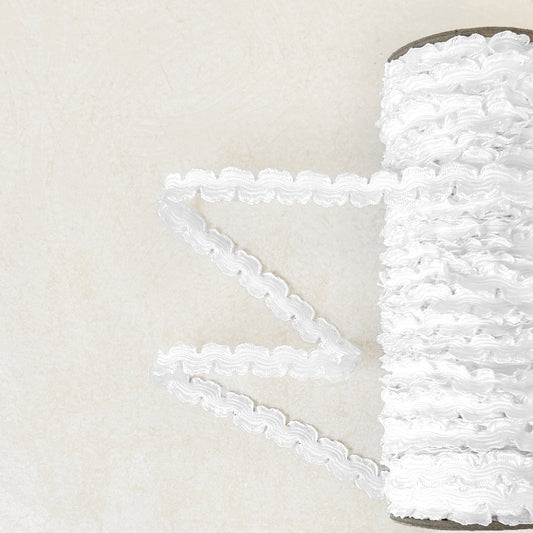 White_Ruffle_Braid