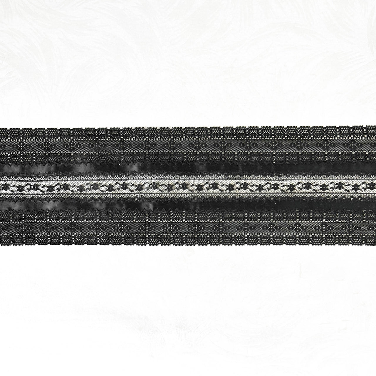 Wide_Lace_With_Ribbon_Insertion