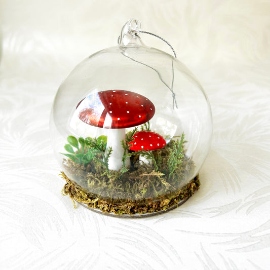 Woodland_Mushroom_Globe_Ornament