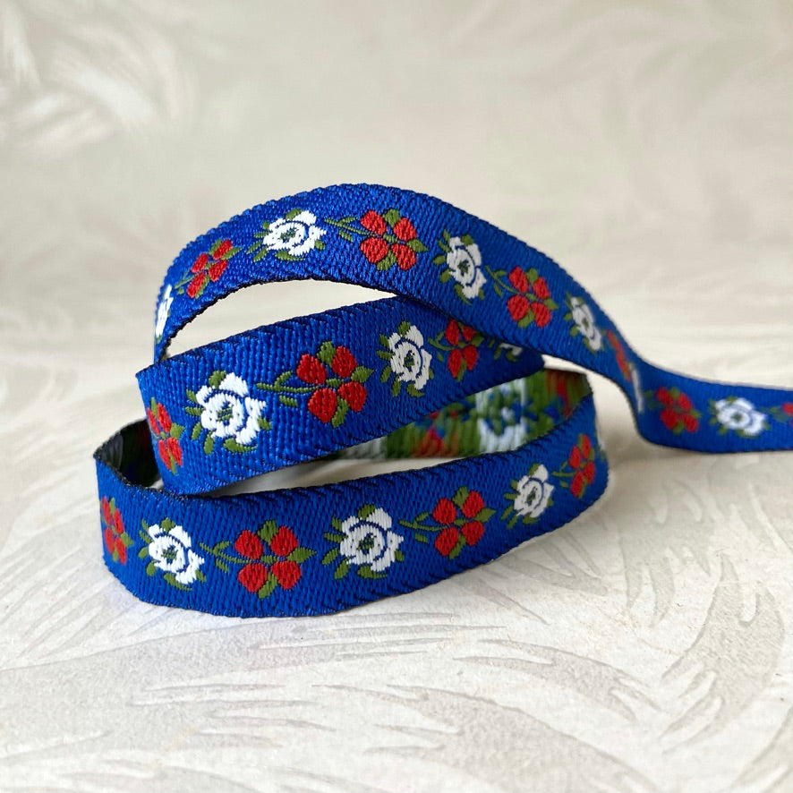 Bouquet Jacquard - Multiple Colorways