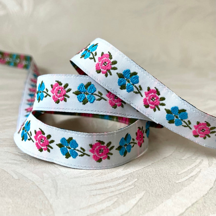 Bouquet Jacquard - Multiple Colorways