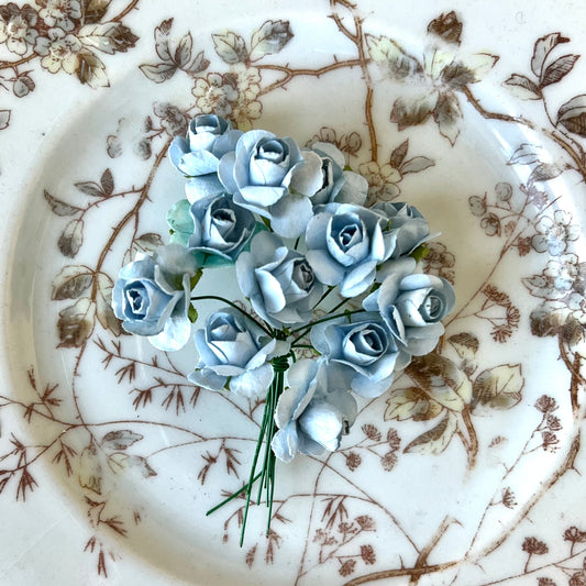 NEW – RIBROS-M-300 – 3/4″ Cream Flat Ribbon Roses – Last set of 10
