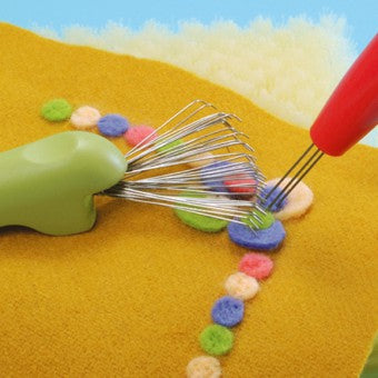 Needle Felting Claw & Mat Cleaner