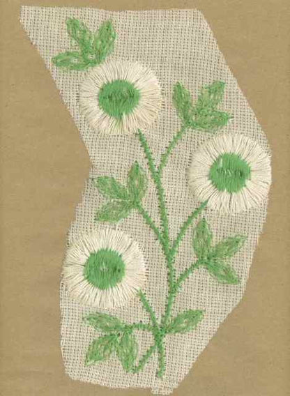 White_Vintage_Applique_Large_Triple_Button_Flower