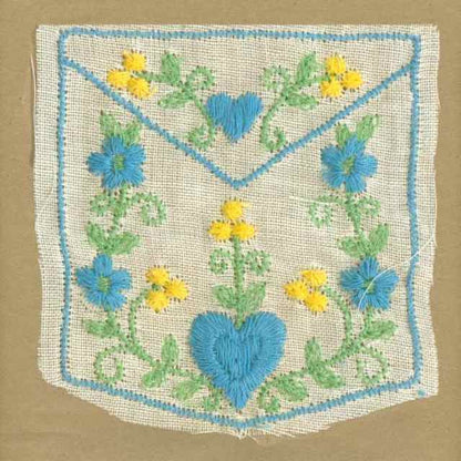 Blue_Vintage_Applique_Pocket