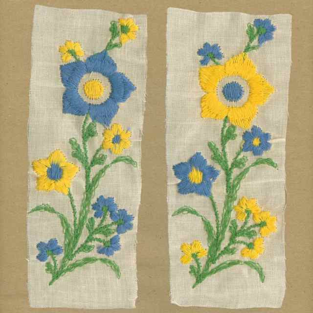 Blue_Yellow_Vintage_Applique_Flowers