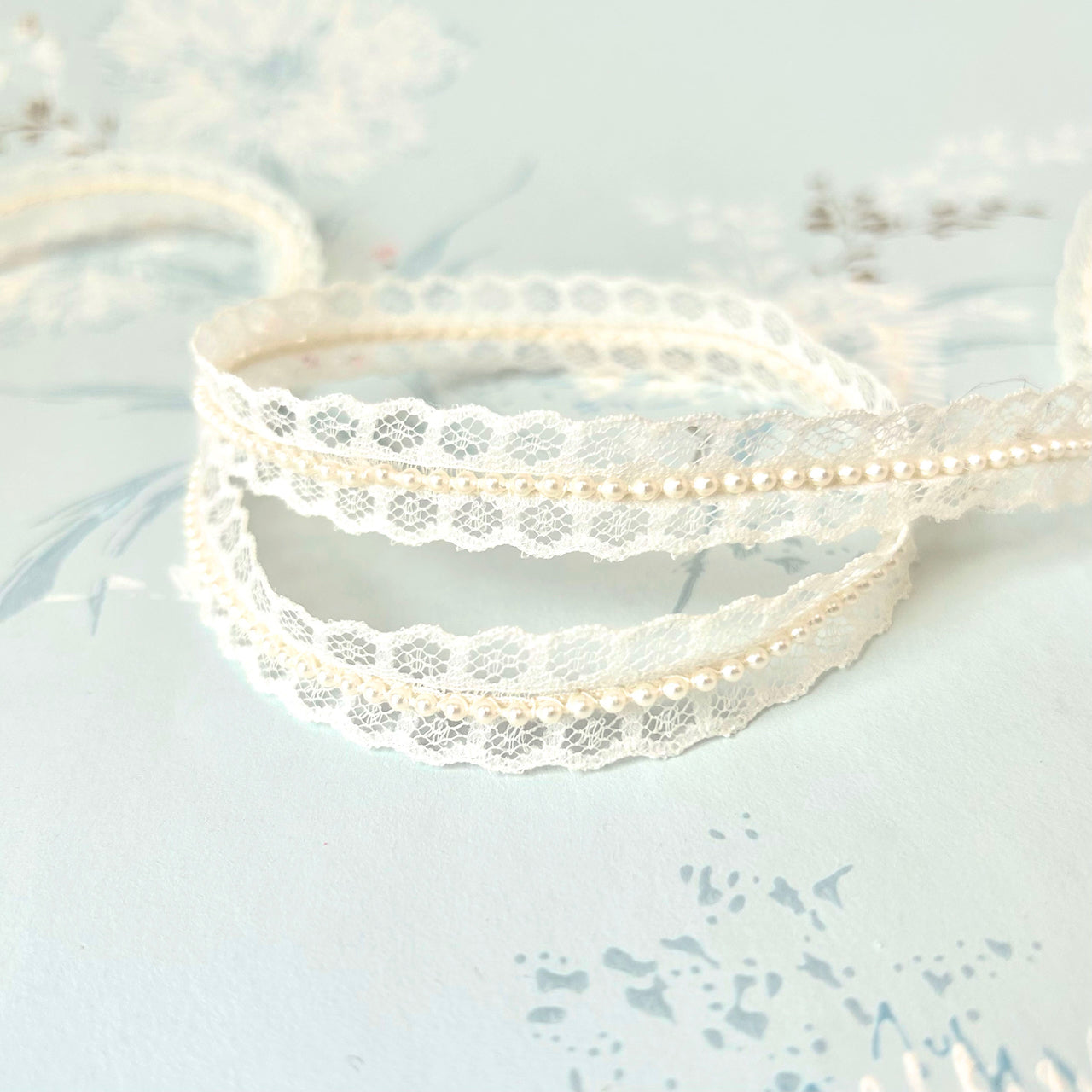     Beaded_Lace_Trim