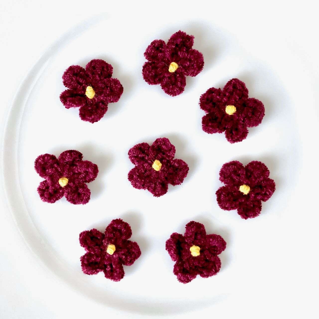     Chenille_Crochet_Flower