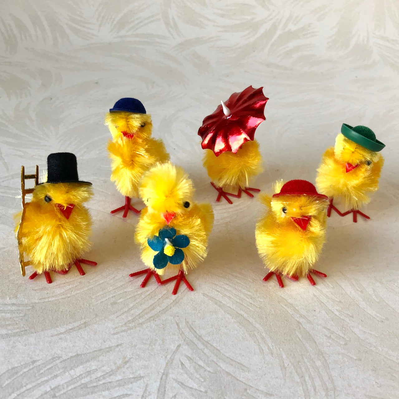 Family of Small Chenille Chicks – Rose Mille