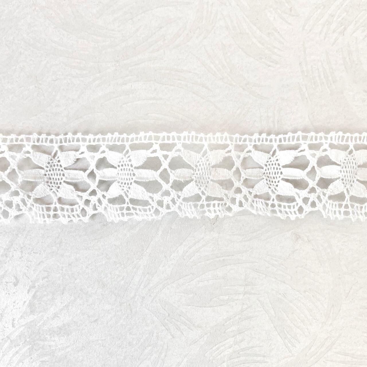    Floral_Cotton_Cluny_Lace