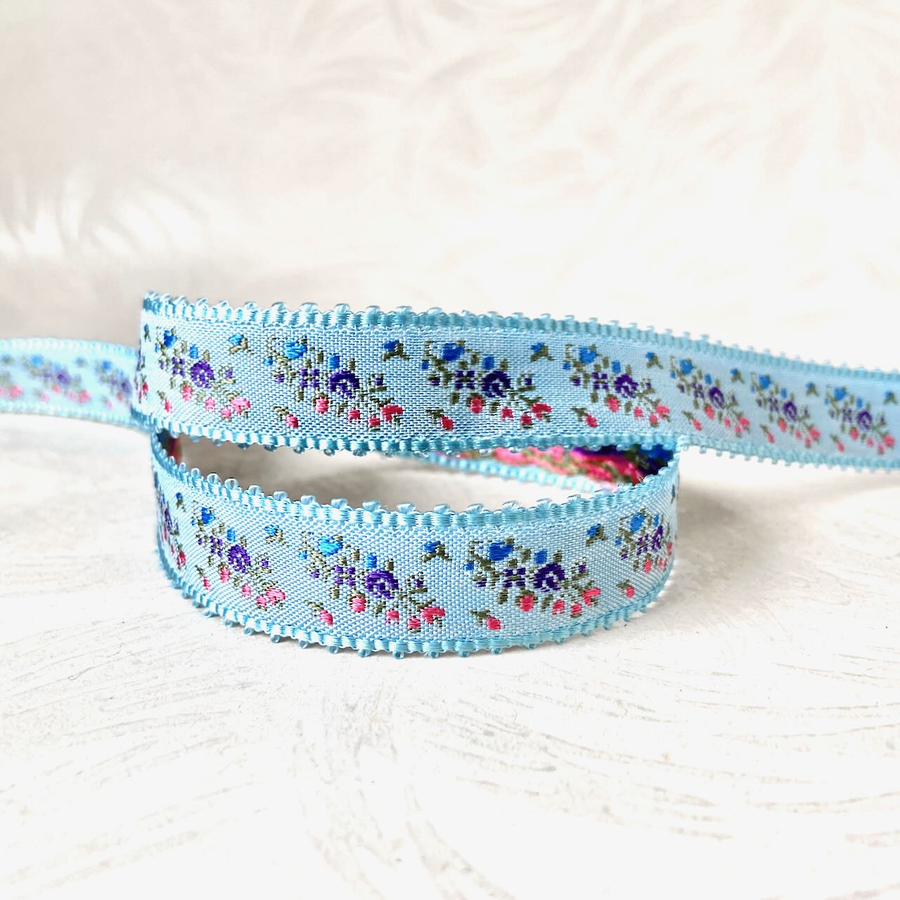 Floral_Picot_Edge_Jacquard_Ribbon