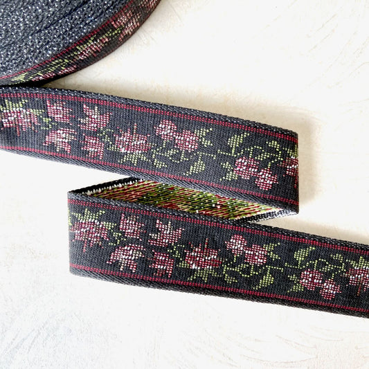     Floral_Tapestry_Jacquard_Ribbon