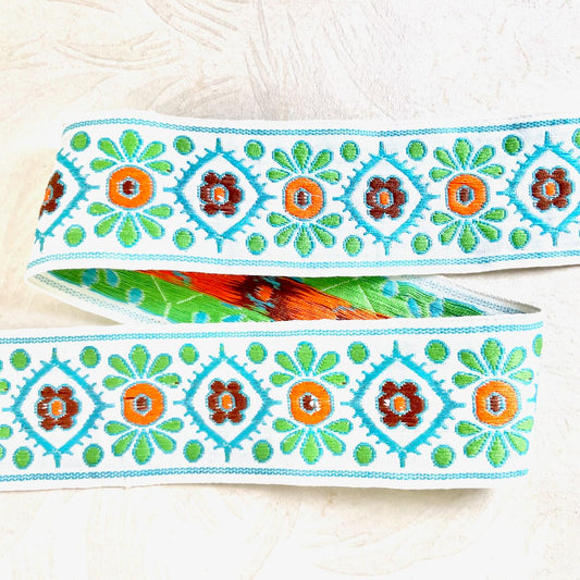 Flowers_Diamonds_Jacquard_Ribbon