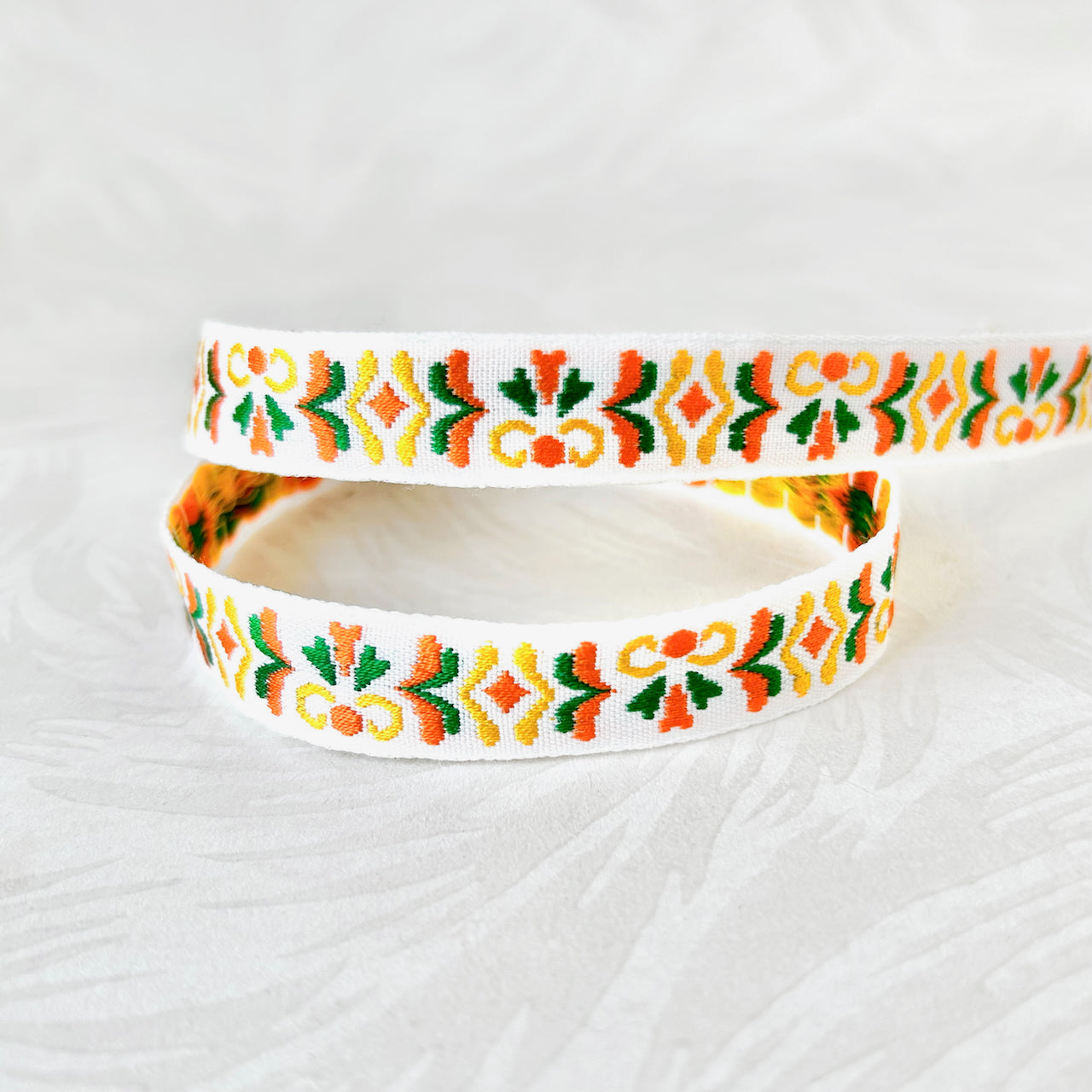     Geometric_Jacquard_Ribbon